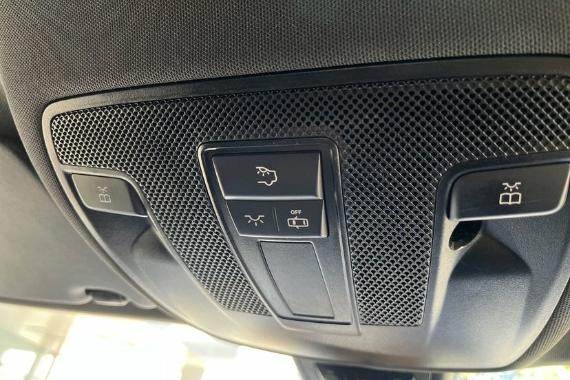 Mercedes-Benz CLA Class Cla 250 Engineered By Amg 4Matic Tip White #24