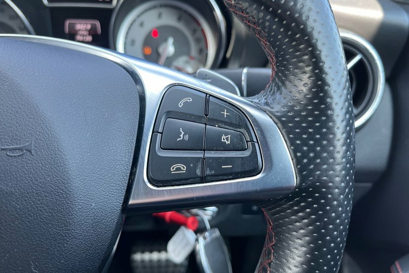 Mercedes-Benz CLA Class Cla 250 Engineered By Amg 4Matic Tip White #15