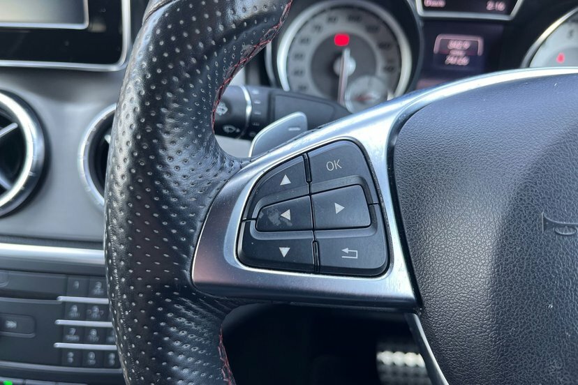 Mercedes-Benz CLA Class Cla 250 Engineered By Amg 4Matic Tip White #14