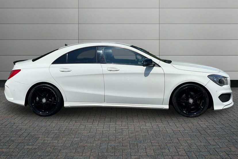 Mercedes-Benz CLA Class 1.6 Cla180 Amg Sport Coupe 7G-dct 122 White #4