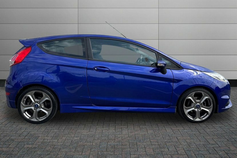 Ford Fiesta 1.6T Ecoboost St-1 Hatchback 18 Blue #4