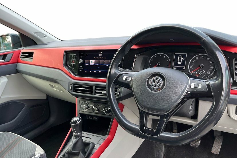 Volkswagen Polo 1.0 Evo Beats Hatchback 80 Ps GF20UGK Black #6