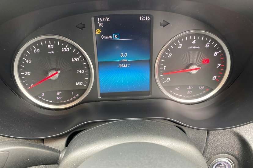 Mercedes-Benz C Class 1.6 C180 Se Saloon 156 Ps Black #6