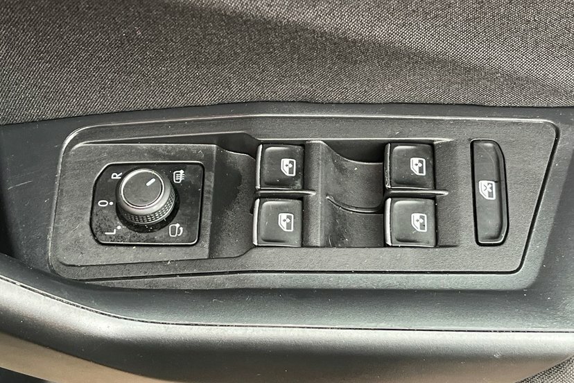 Volkswagen T-Roc 2021 21 Active Blue #13