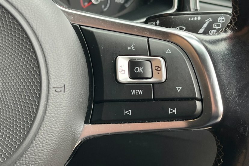 Volkswagen T-Roc 2021 21 Active Blue #15