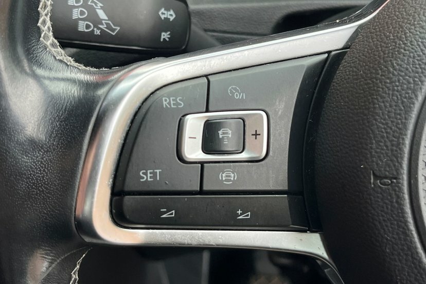 Volkswagen T-Roc 2021 21 Active Blue #16