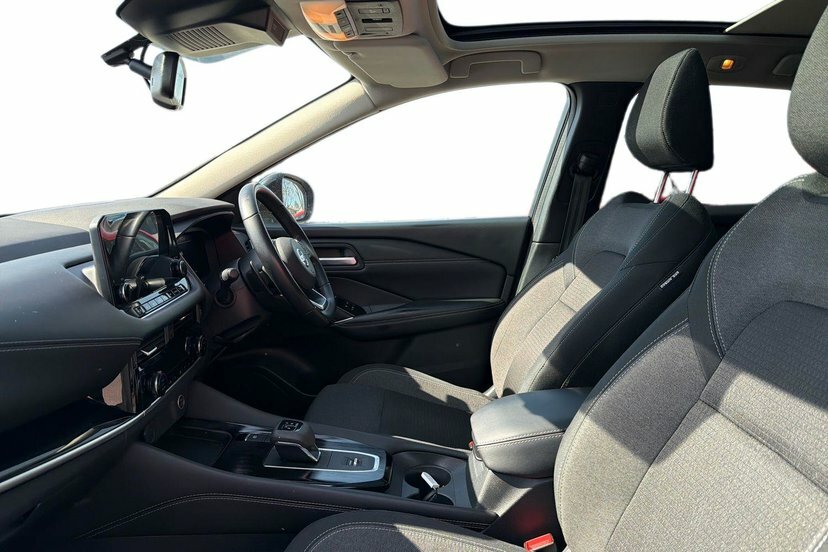 Nissan Qashqai 1.3 Dig-t Mhev N-connecta Suv Hybrid Xt Blue #2