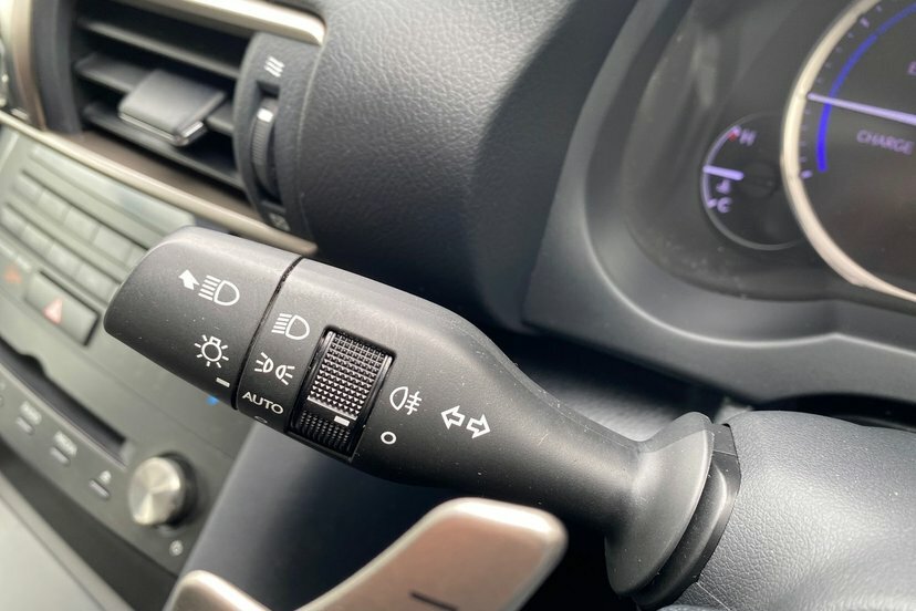 Lexus IS 2.5 300H Premier E-cvt Euro 6 Ss Silver #23