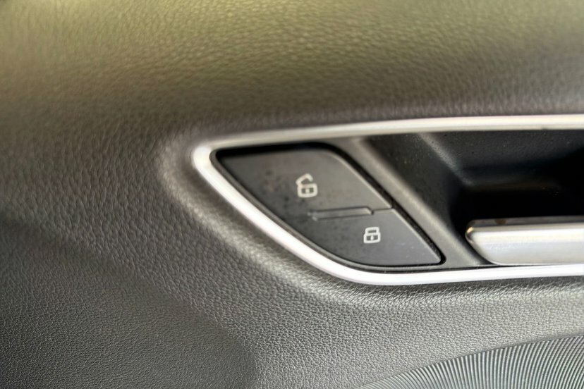 Audi A3 30 Tfsi 116 Sport Black #23