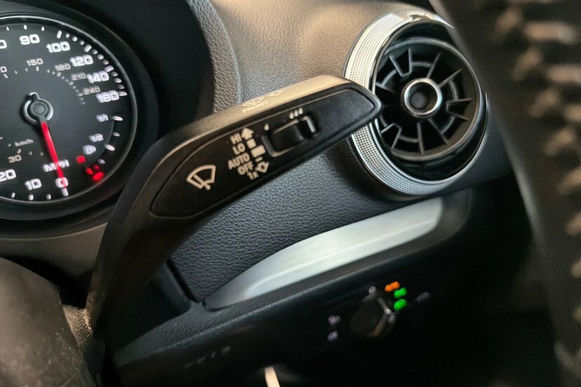 Audi A3 30 Tfsi 116 Sport Black #42