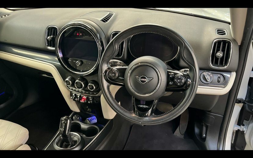 Mini Countryman Countryman Cooper Exclusive GP70HFS White #5