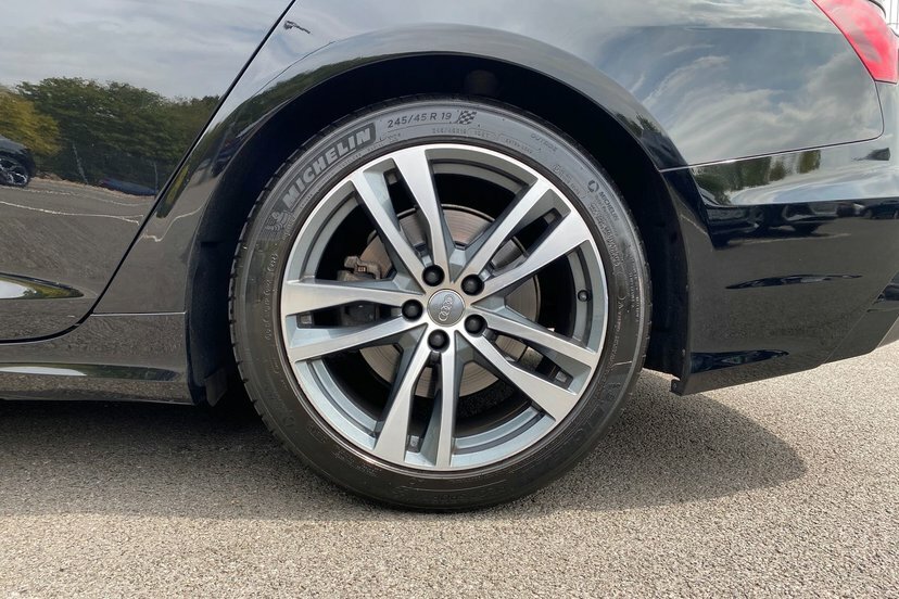 Audi A6 Saloon A6 S Line 40 Tdi S-a Black #51