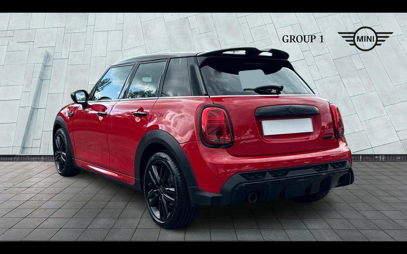 Mini Hatch 5-Door Hatch Cooper Sport Red #2