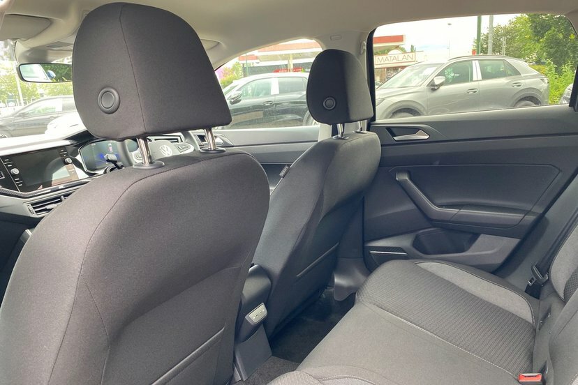 Volkswagen Polo Hatchback White #21