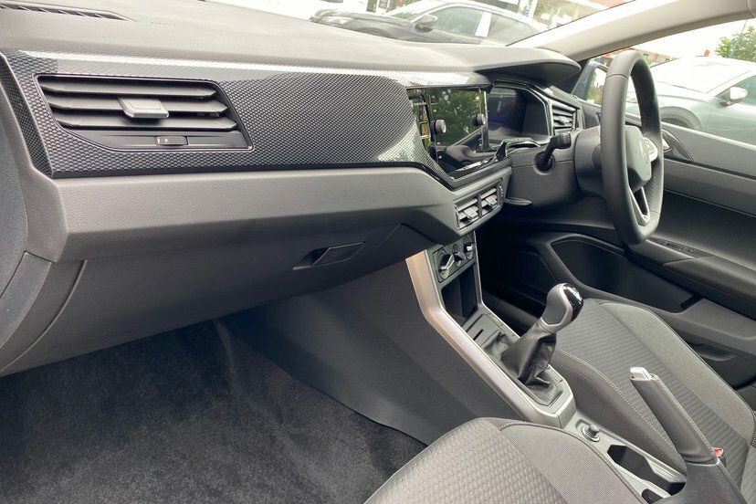 Volkswagen Polo Hatchback White #19