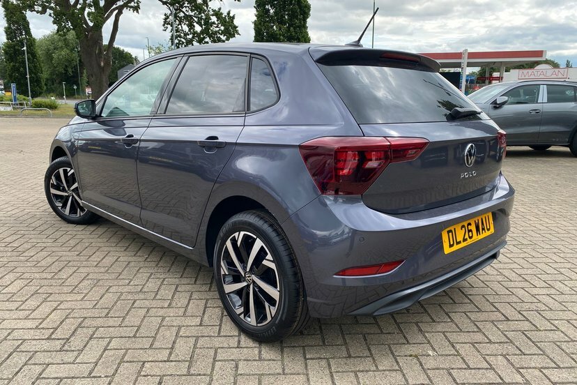 Volkswagen Polo Hatchback White #13