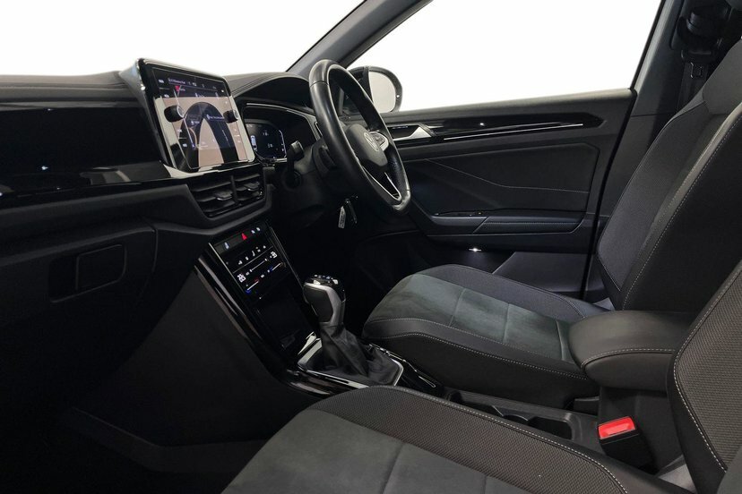Volkswagen T-Roc 1.5 Tsi Style Suv Dsg 150 Ps Grey #2