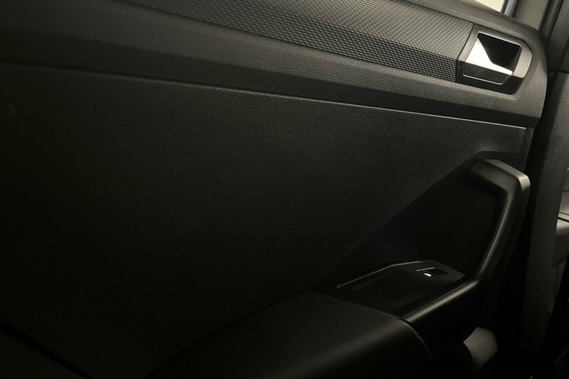 Volkswagen T-Roc 1L Active White #29