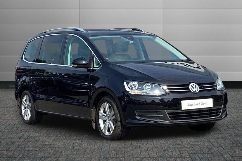 Volkswagen Sharan 2.0 Tdi Se Nav Mpv 150 Ps Black