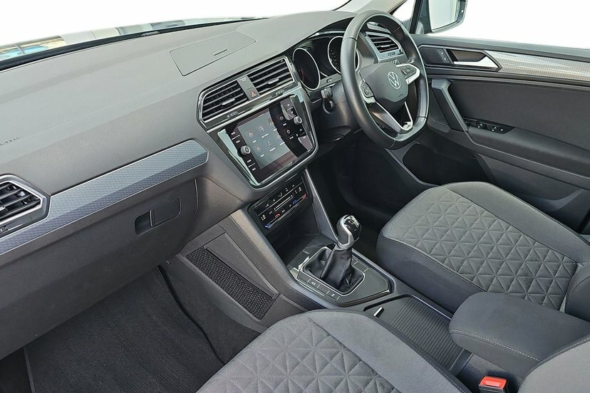 Volkswagen Tiguan 2.0 Tdi Life Suv 150 Ps Grey #2