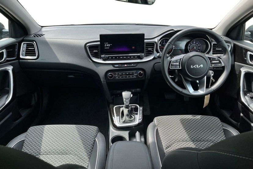 Kia Xceed 1.0 T-gdi Mhev Pure Suv Hybrid Dct 113  #6