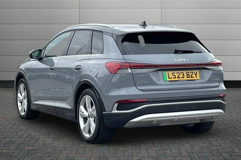 Audi Q4 E Tron 35 S Line Suv 55Kwh 170 Ps LS23BZY Grey #3