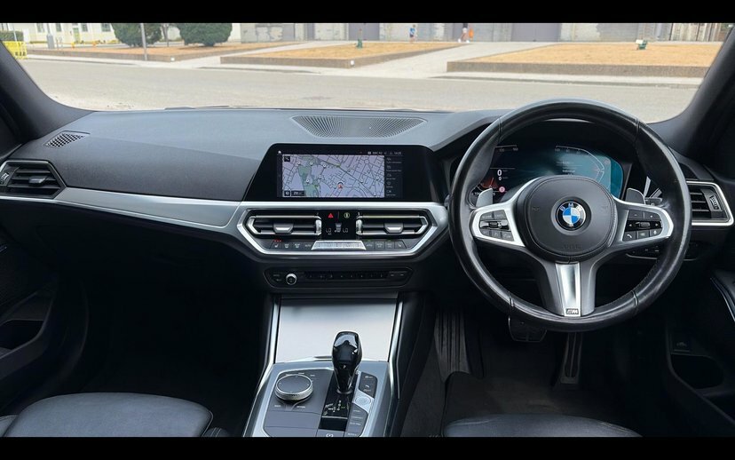 BMW 3 Series 330I M Sport Touring MA21UZB Grey #4