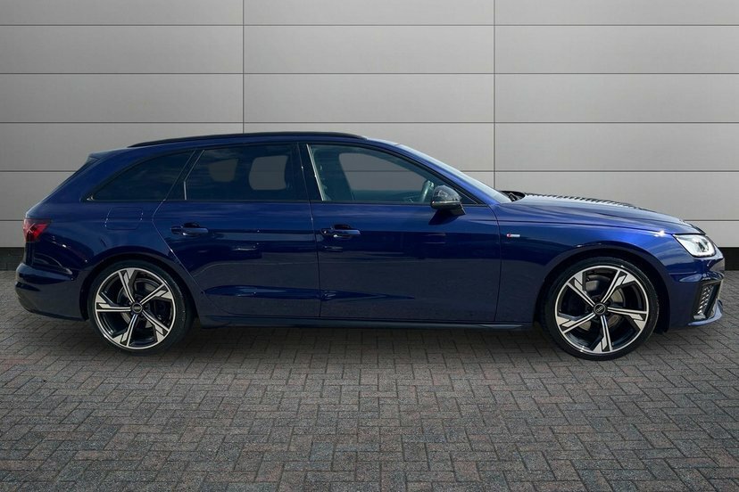 Audi A4 Avant 2.0 Tfsi 35 Black Edition Estate S Tron Blue #4