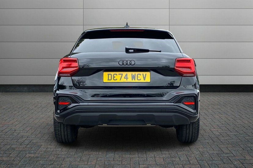 Audi Q2 35 Tfsi Black Edition S Tronic Tech Pro Black #11