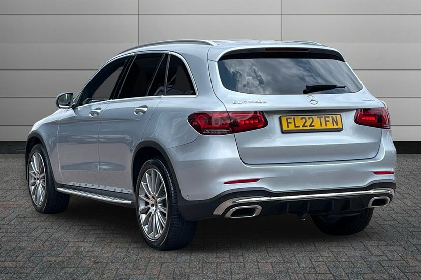 Mercedes-Benz GLC Class 2.0 Glc220d Amg Line Premium Suv G-tr Silver #2