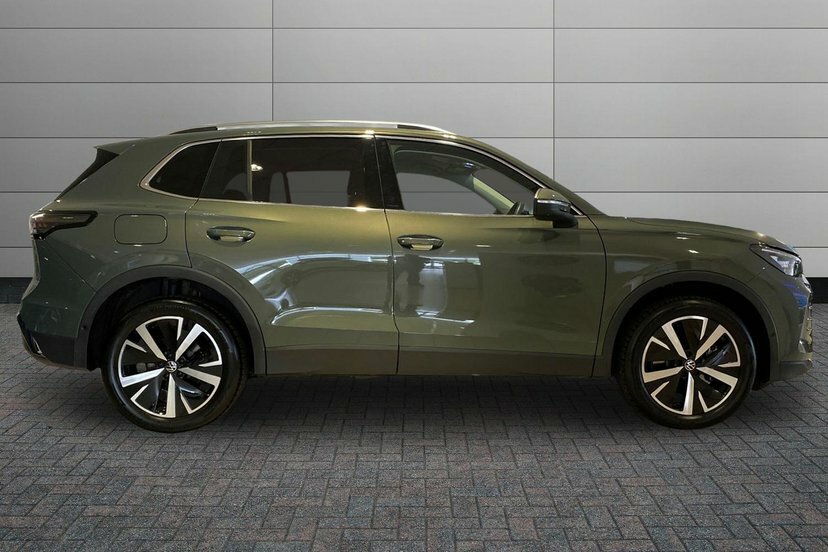 Volkswagen Tiguan 1.5 Tsi Ehybrid 19.7Kwh Elegance Suv Pl Green #4