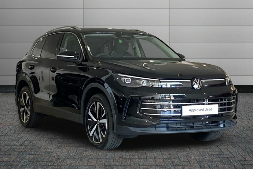 Volkswagen Tiguan 1.5 Tsi Ehybrid 19.7Kwh Elegance Suv Pl Black