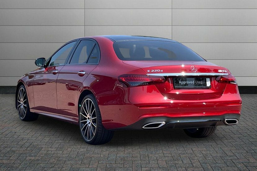 Mercedes-Benz E Class 2.0 E220dh Mhev Amg Line Night Edition Premium Pl Red #2