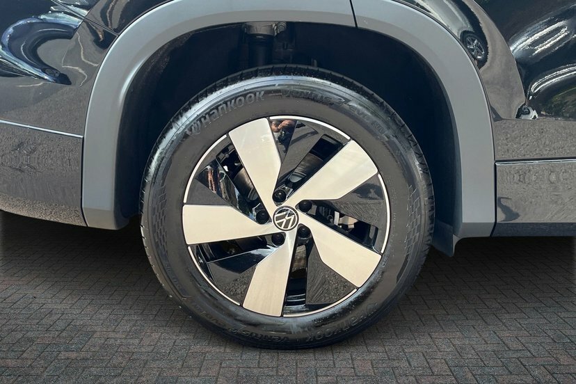 Volkswagen Tayron 1.5 Tsi Ehybrid 19.7Kwh Match Suv Plug- Black #5