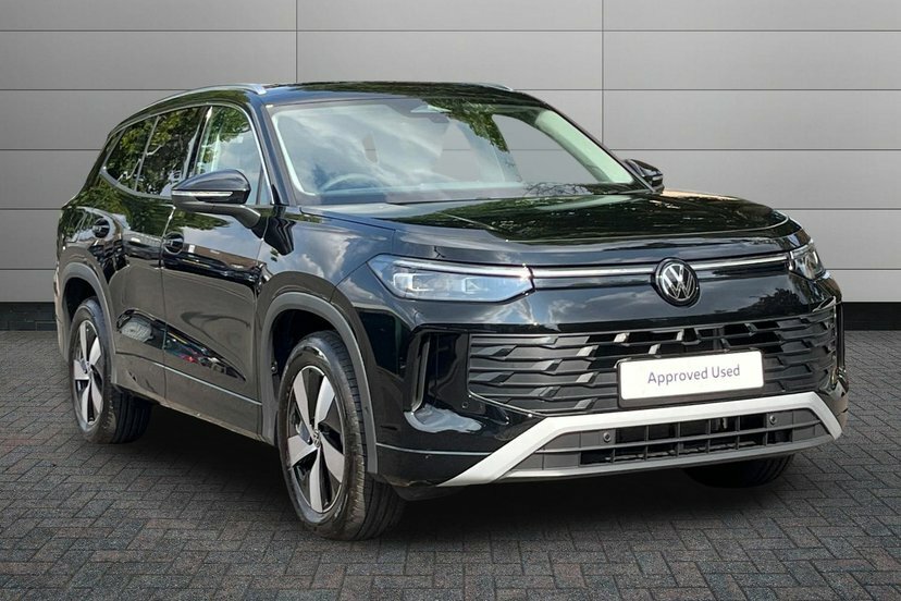 Volkswagen Tayron 1.5 Tsi Ehybrid 19.7Kwh Match Suv Plug- Black