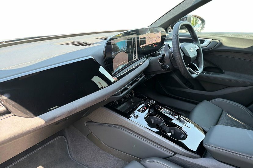 Audi A5 2.0 E-hybrid 25.9Kwh Black Edition Saloon Petr Grey #2