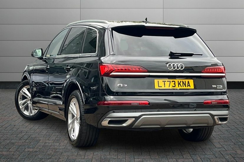 Audi Q7 3.0 Tfsi V6 55 Black Edition Suv Tiptro Black #3
