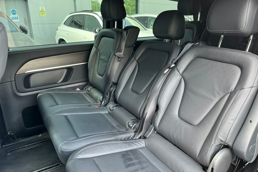 Mercedes-Benz V Class V 300 D Premium Extra Long Black #35