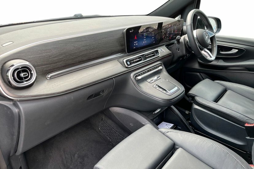 Mercedes-Benz V Class V 300 D Premium Extra Long Black #9