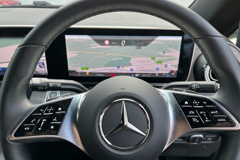 Mercedes-Benz V Class V 300 D Premium Extra Long Black #18