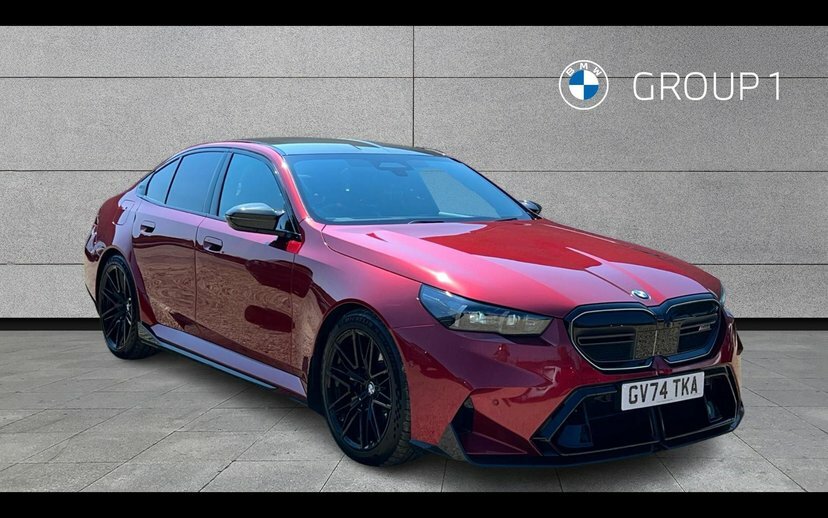 BMW M5 M5 Saloon Red
