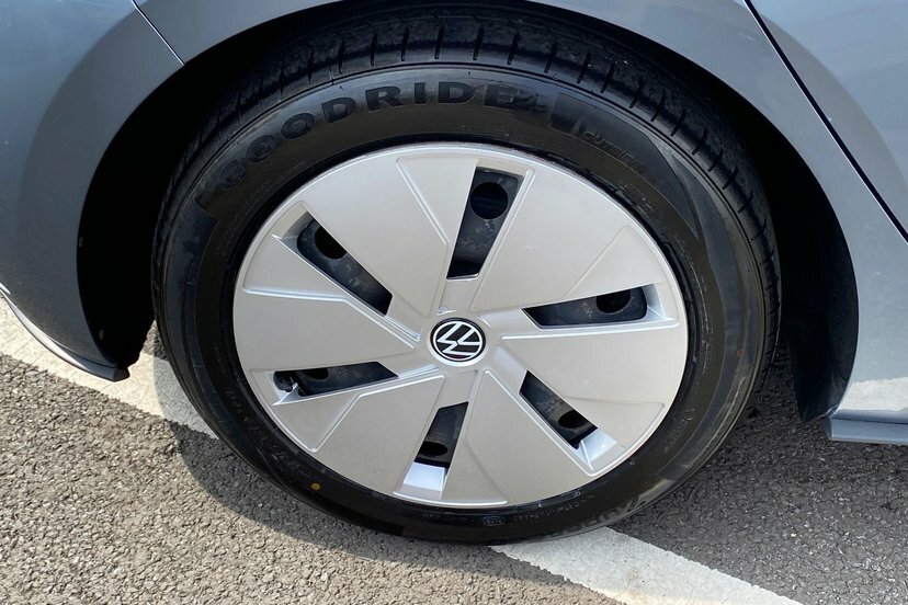Volkswagen ID.3 Life White #29