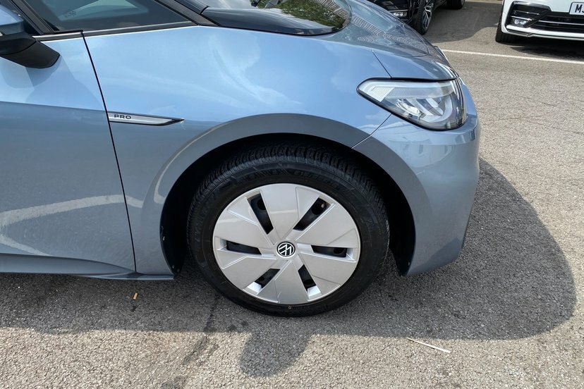 Volkswagen ID.3 Life White #28