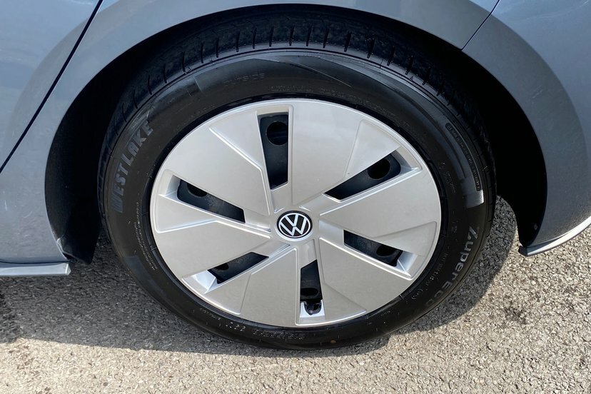 Volkswagen ID.3 Life White #41