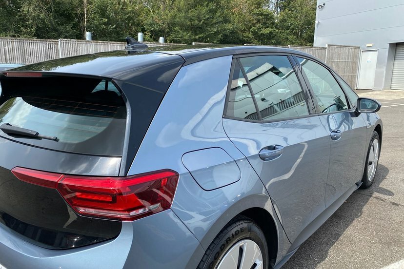 Volkswagen ID.3 Life White #34