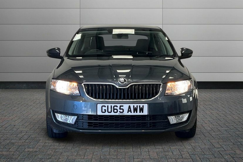 Skoda Octavia 2.0 Tdi Cr Vrs #7