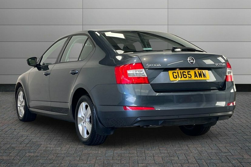 Skoda Octavia 2.0 Tdi Cr Vrs #3