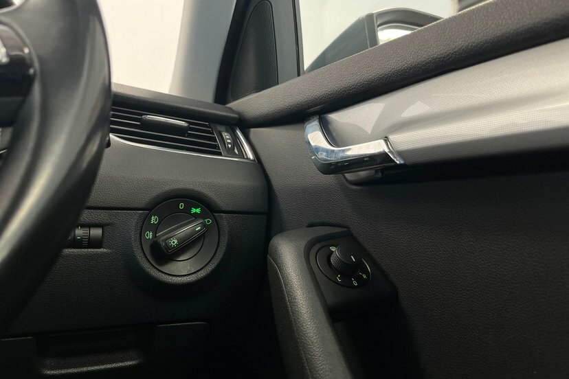 Skoda Octavia 2.0 Tdi Cr Vrs #20