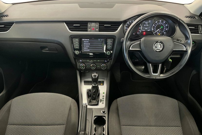 Skoda Octavia 2.0 Tdi Cr Vrs #6