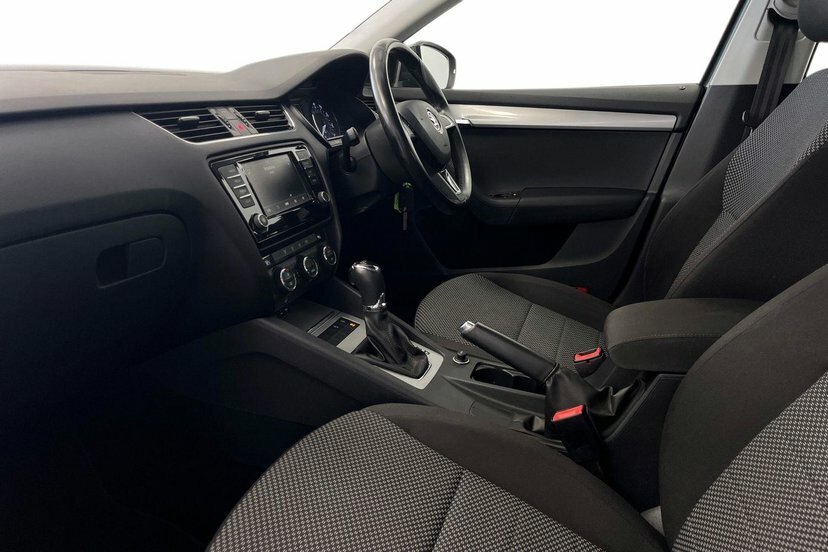Skoda Octavia 2.0 Tdi Cr Vrs #2